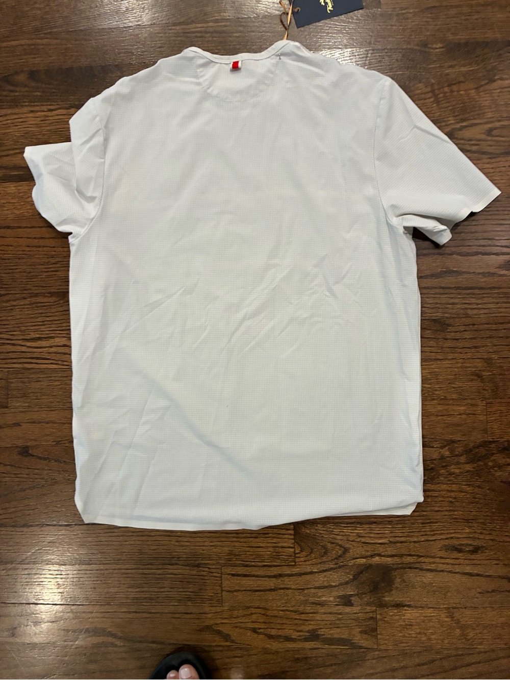 Tracksmith Men’s White Grid Lightweight Meridian Crew Neck Tee - Picture 4 of 5